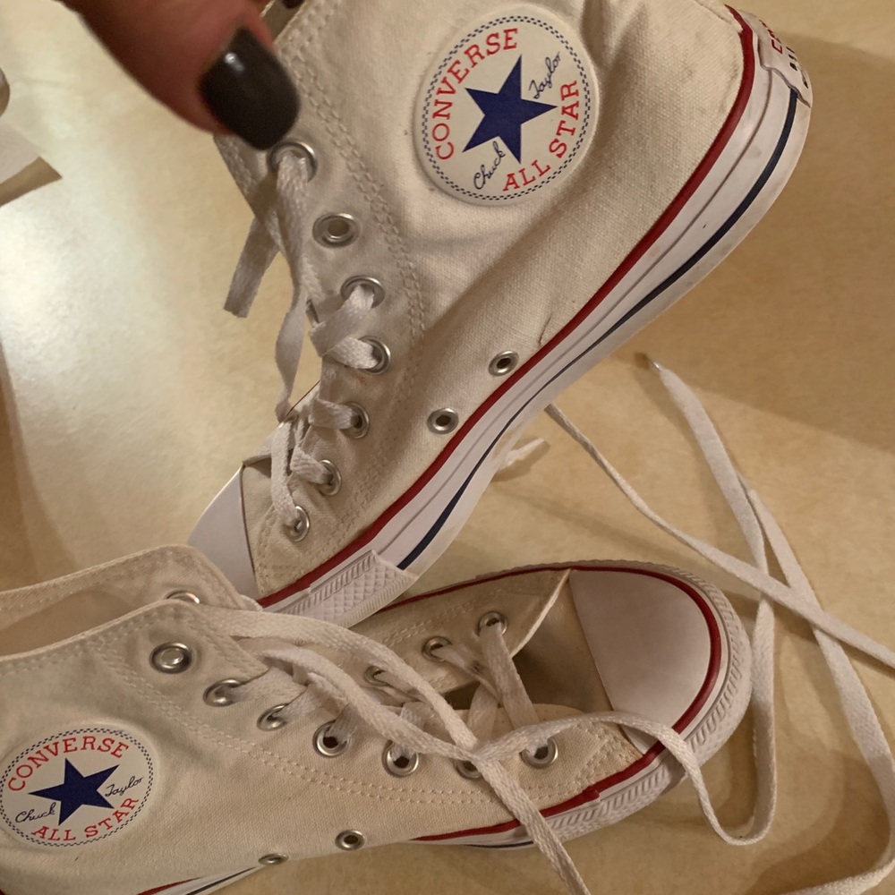 White high top converse - Picture 3 of 4